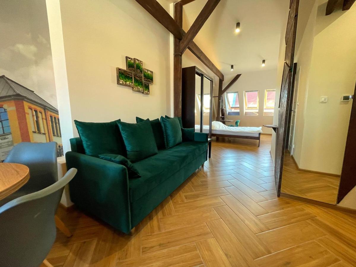 Long Attic Studio Poznań Extérieur photo