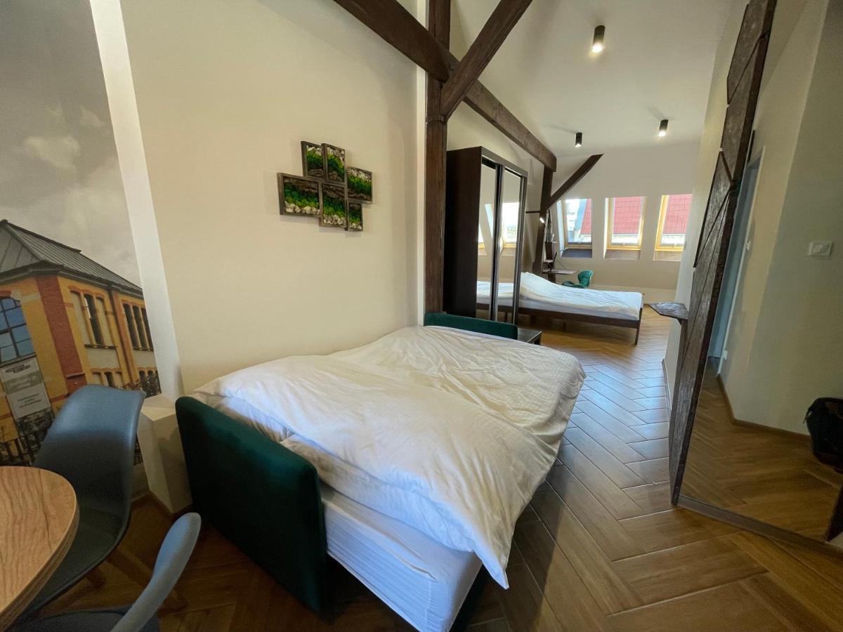 Long Attic Studio Poznań Extérieur photo